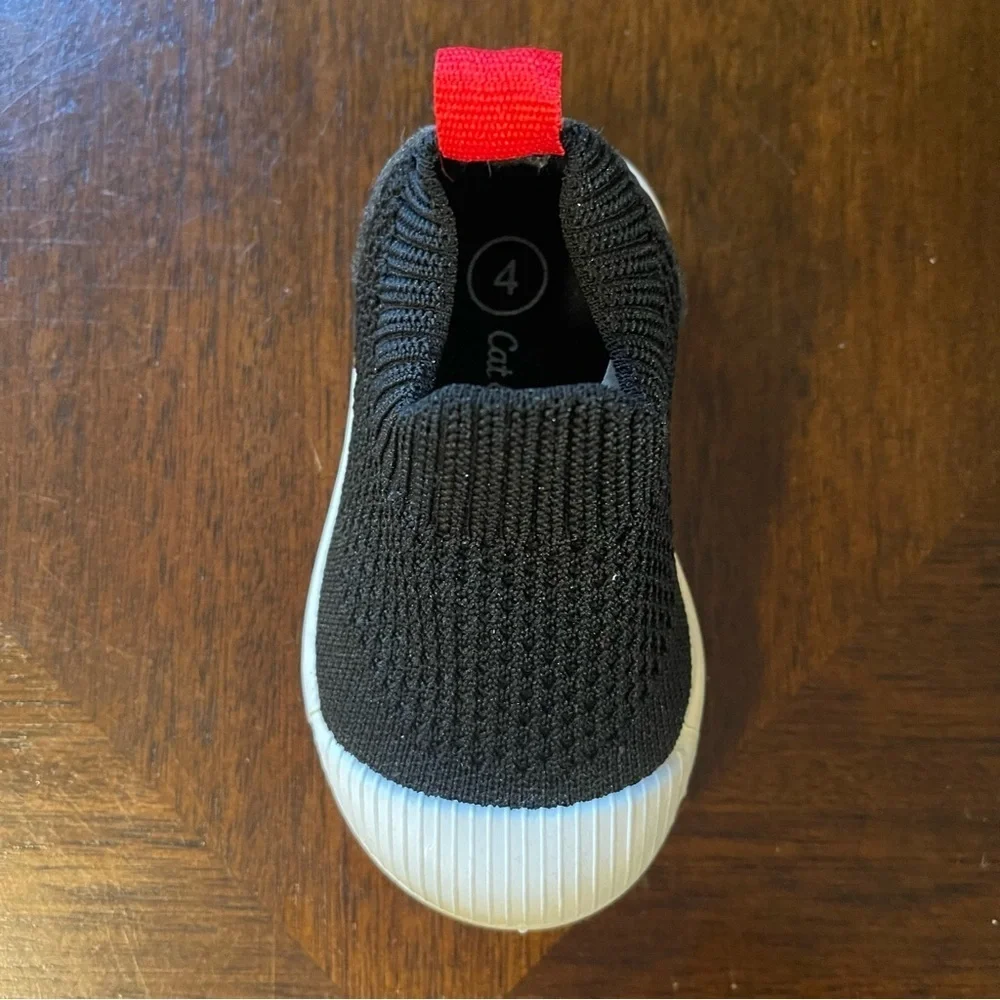 Cat & Jack | Toddler Swim Sneakers | Size 4 - Picture 5 of 6